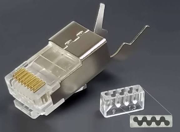 CAT 6 PLUG AVP SHIELDED
